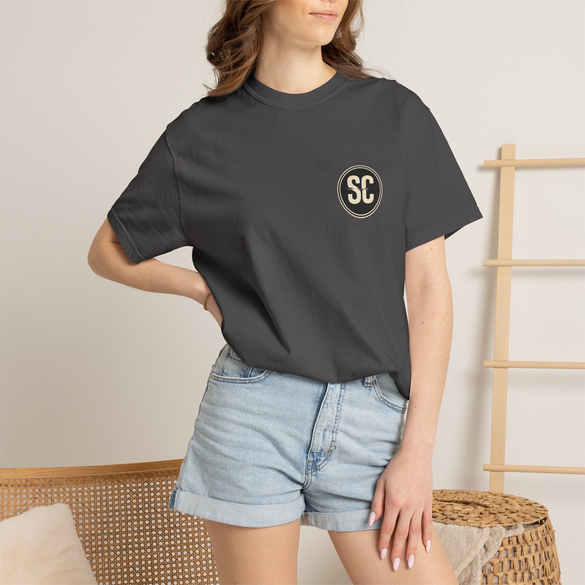 Static Club Vintage TV Screen T-Shirt | Retro Noise Graphic